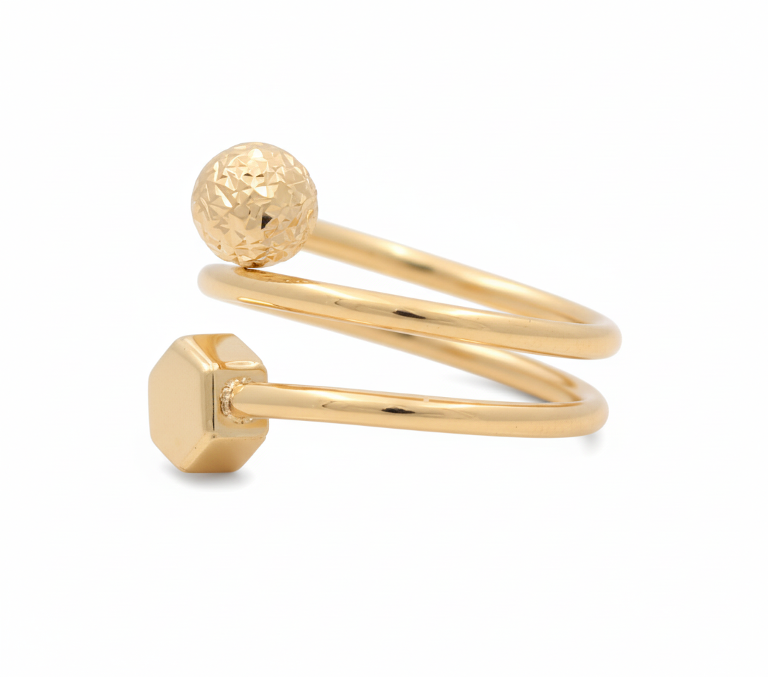 14K Yellow Gold Fashion Women's Ring / Size: 7.5 / Weight: 2.4 GR / P31R-110