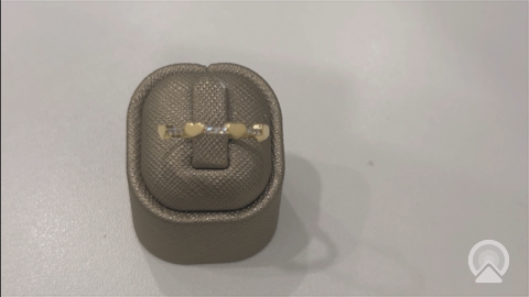 10K Yellow Gold Five Hearts Women's Ring with Cz / Size: 8 / Weight: 1.1 GR / DQWR0HR-17