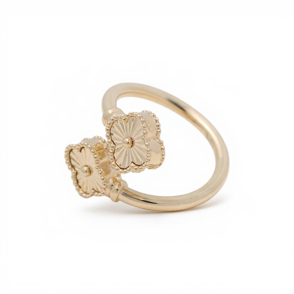 10K Yellow Gold Two Small Clovers Women's Ring / Size: 9 / Weight: 2.2 GR / CQWR0CLV