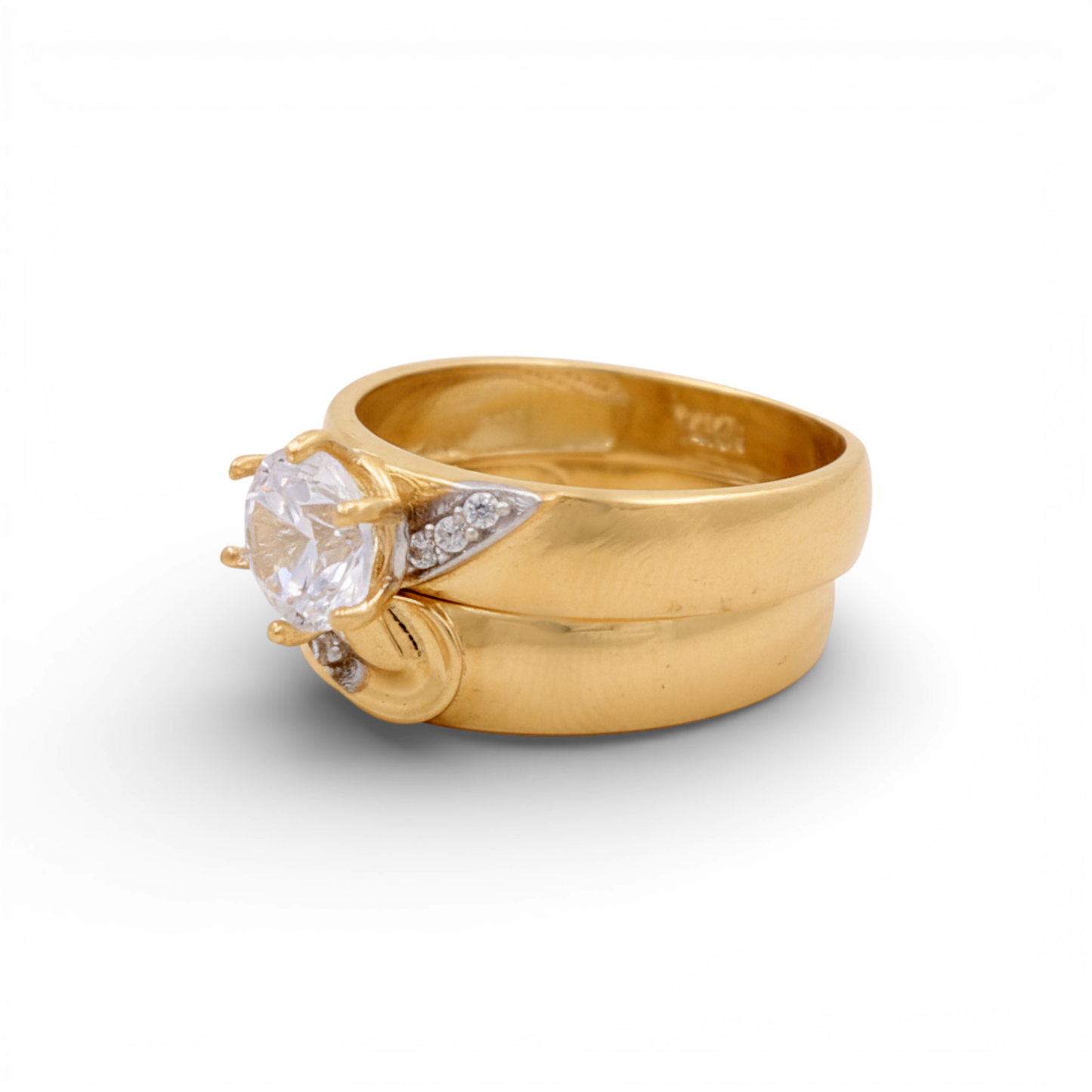14K Yellow Gold Women’s Bridal Set / Stone: Cz / Size: 7.5 / Weight: 4.8 GR / DEEWR4BSHR