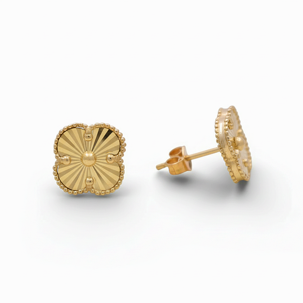 14K Yellow Gold Clover Stud Earrings / Size: 10MM / Weight: 2.3 GR / DQES4CLV-1