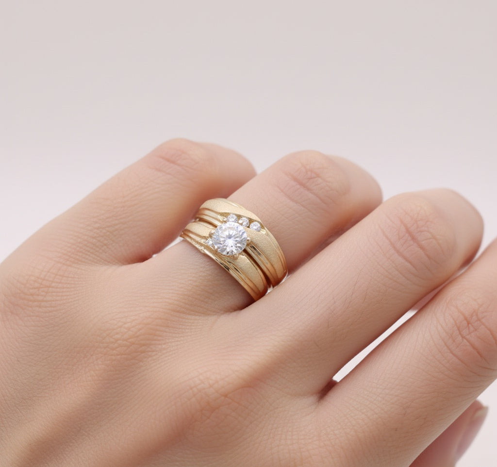 14K Yellow Gold Women’s Bridal Set / Stone: Cz / Size: 8 / Weight: 7.7 GR / DEEWR4BS-2