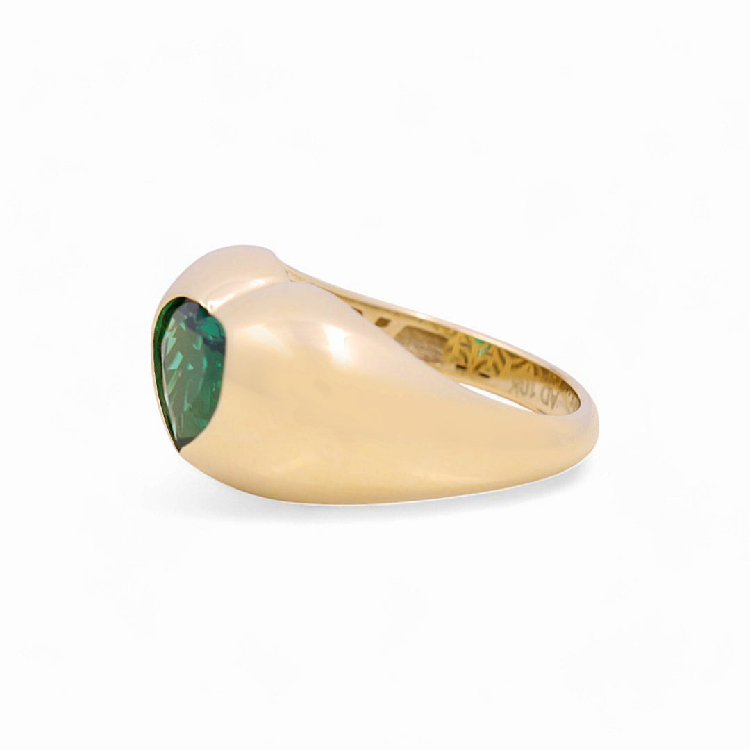 10K Yellow Gold Women's Heart Ring with Green Cz / Size: 7 / Weight: 3 GR / Y24-1100