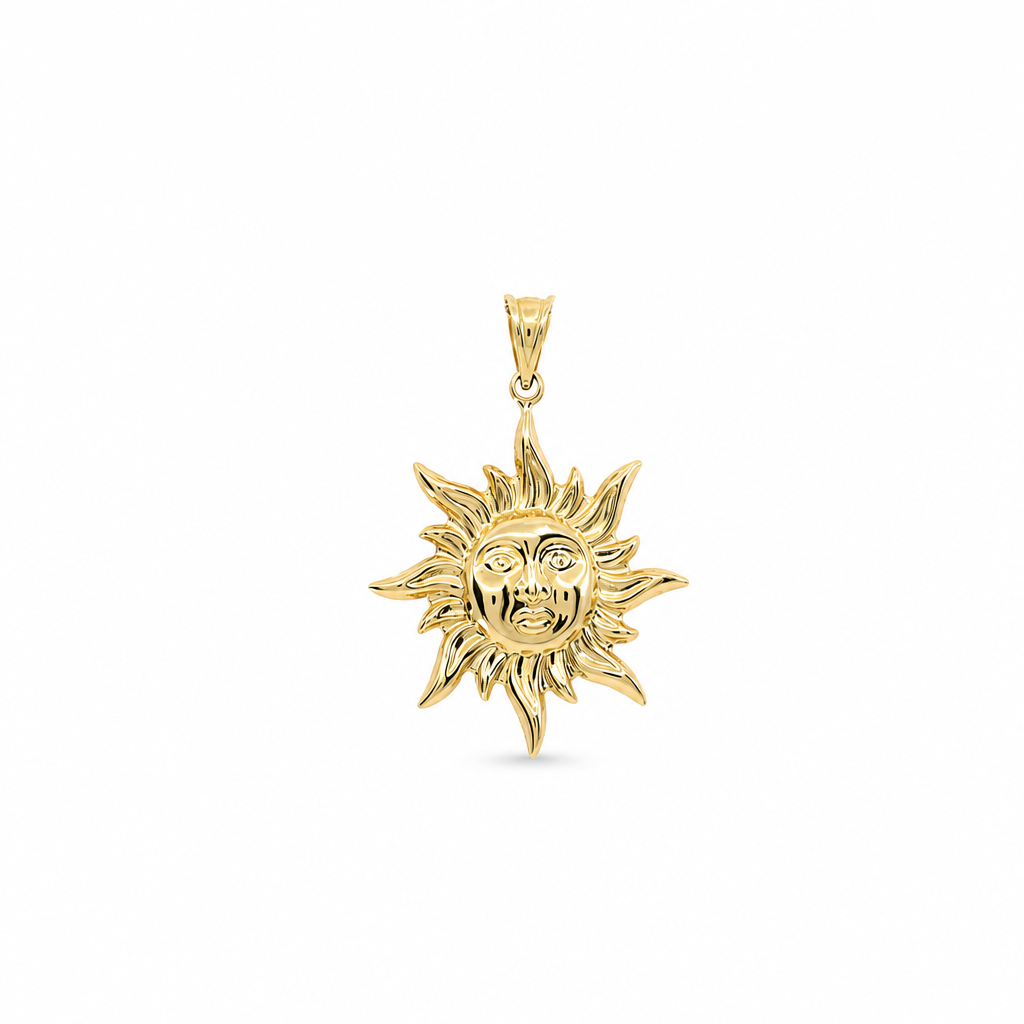 10K Yellow Gold Fashion Sun Pendant / Weight: 1.3 GR / P66P-392