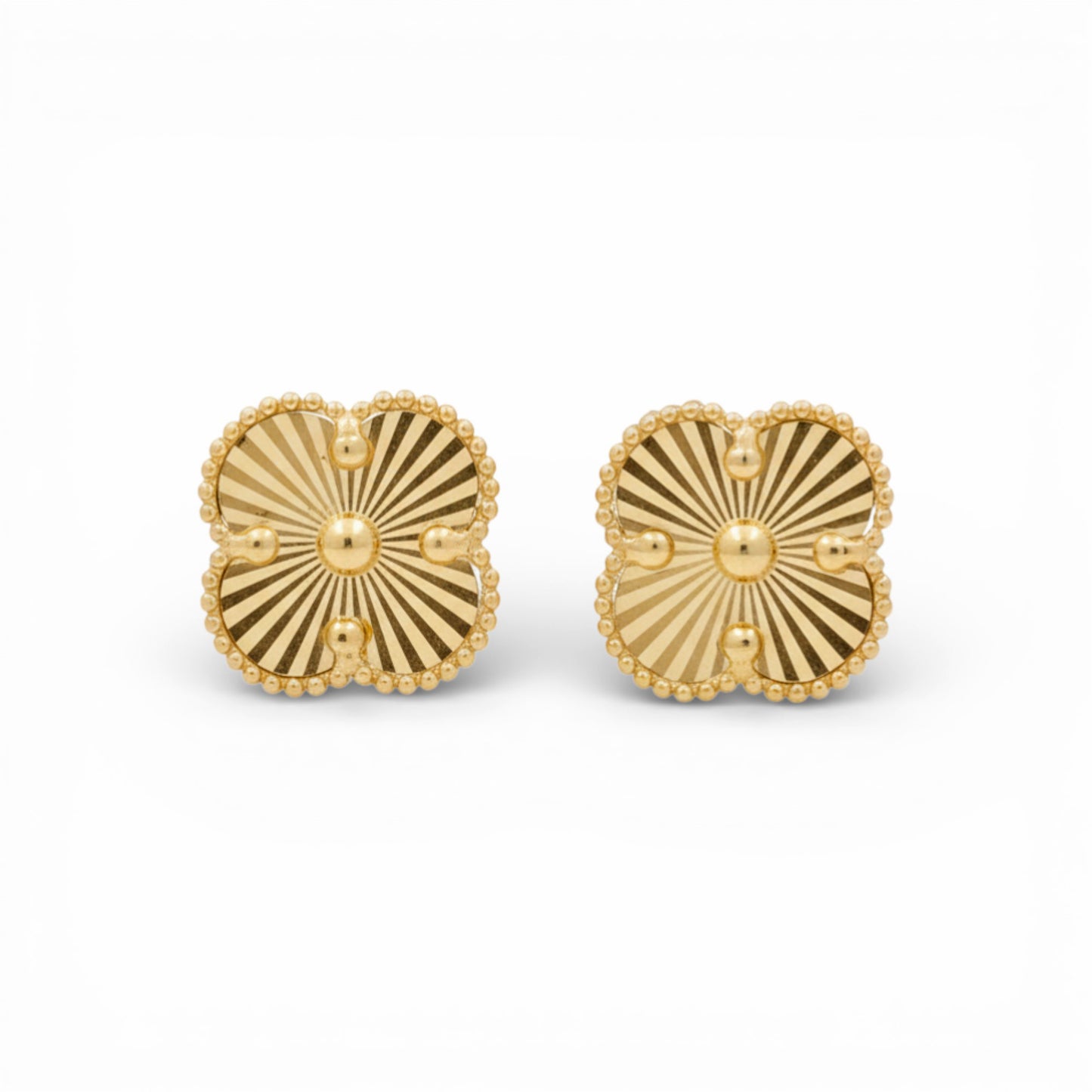10K Yellow Gold Clover Stud Earrings / Size: 10MM / Weight: 1.7 GR / DQES0CLV-1