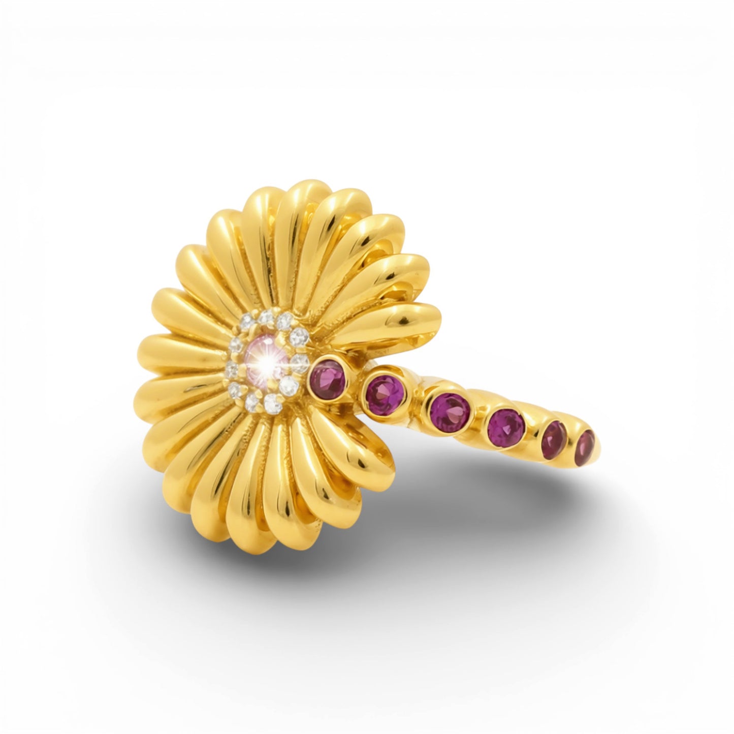 10K Yellow Gold Flower Women's Ring with Cz / Size: 7 / Weight: 3.6 GR / DQWR0FL