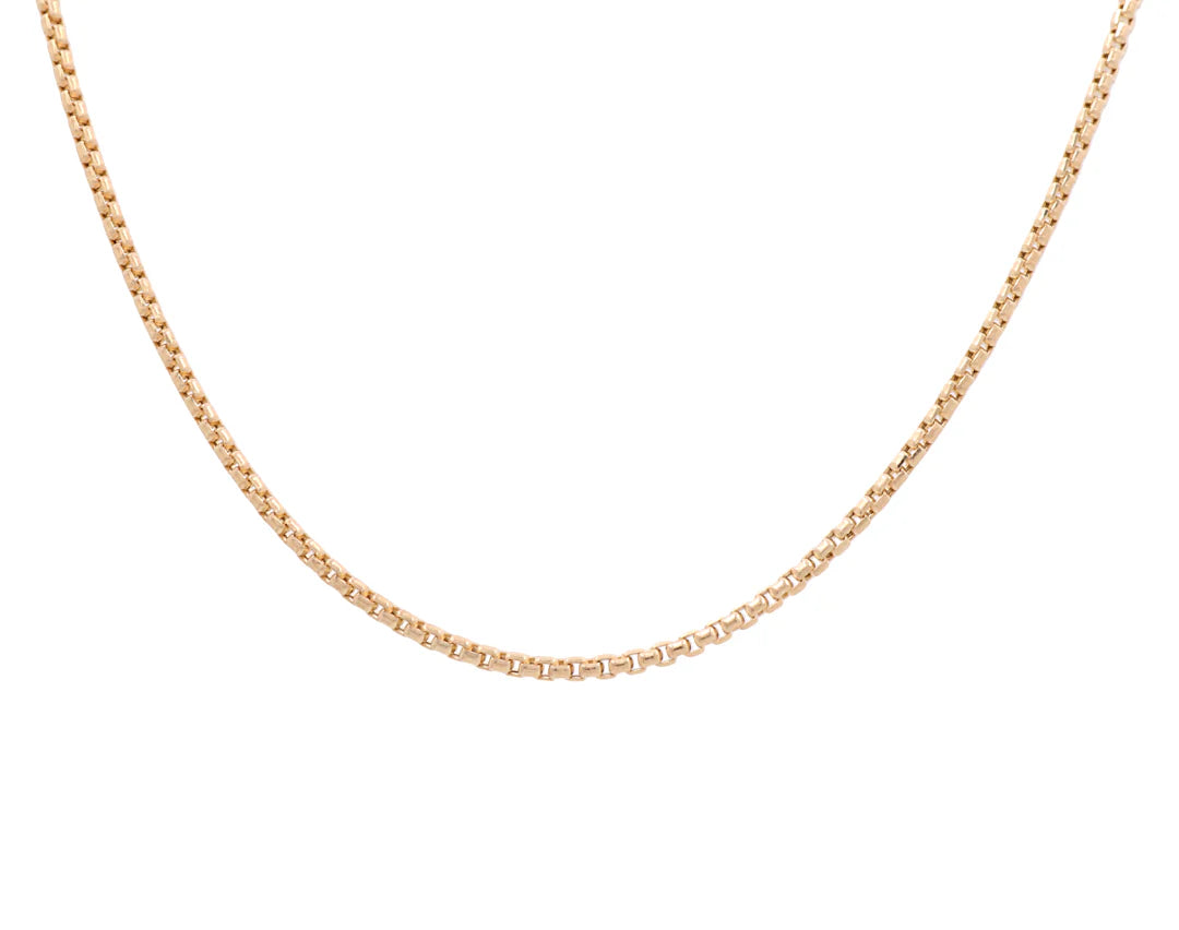 14K Yellow Gold Box Link Chain / Size: 24" 2mm / Weight: 7.3 GR / LCS4BX2-22