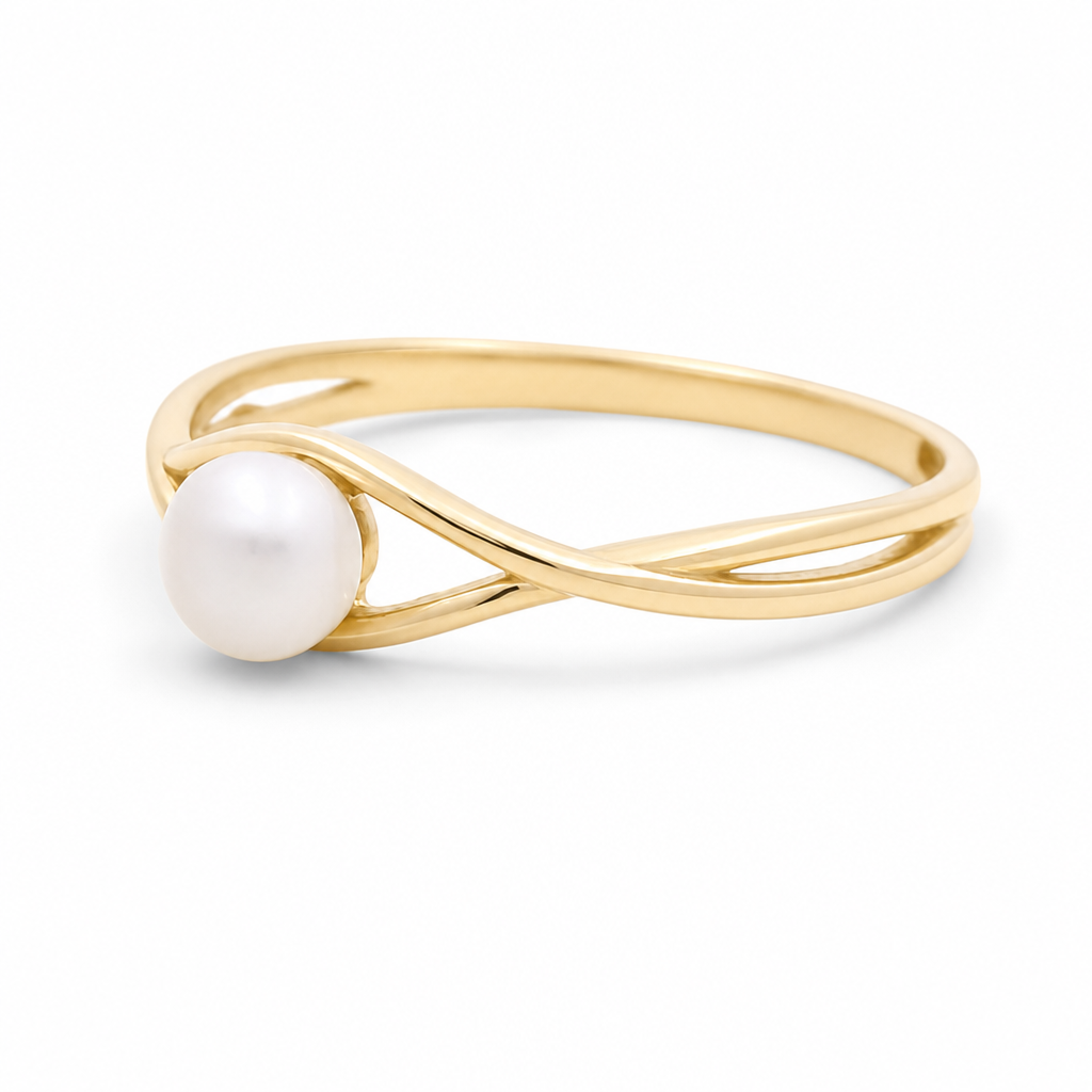 14K Yellow Gold Fashion Women's Rings with Pearl Stone / Size: 7 / Weight: 1.2 GR / 139-04310