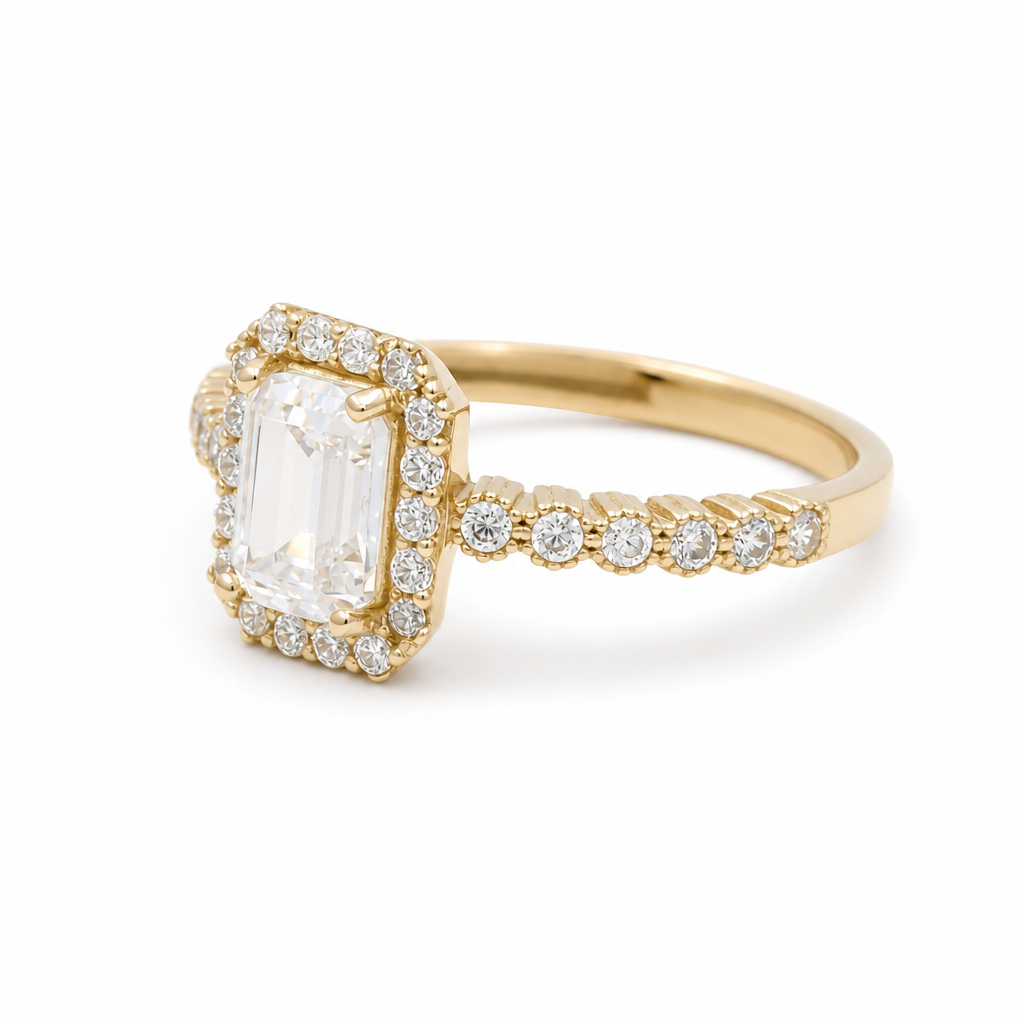 14K Yellow Gold Fashion Women's Rings with Cz / Size: 7/ Weight: 2.2 GR / 475-01161