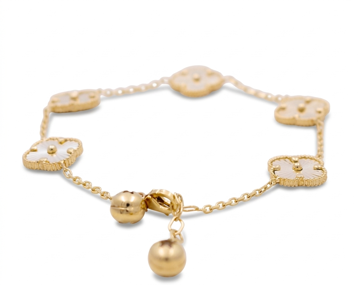 10K Yellow Gold Five Clover Women's Bracelet / Size: 7.5” / Weight: 5.9 GR / CCFWB0CLV