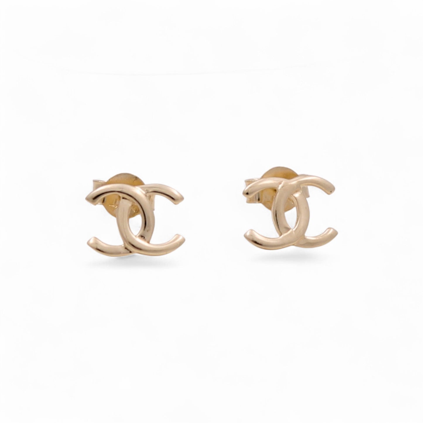 14K Yellow Gold Fashion CC Stud Earrings / Weight: 1.8 GR / DQES4CC