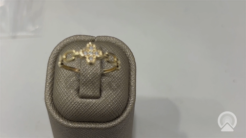 10K Yellow Gold Mini Clover Fashion Women's Ring with Cz / Size: s:7.5 / Weight: 1.3GR / DQWR0FS-92