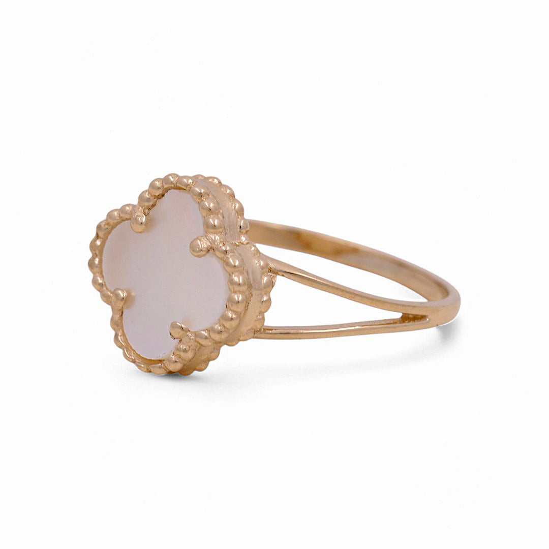 14K Yellow Gold Women’s Mother of Pearl Clover Ring / Size: 8 / Weight: 2.2 GR / BOWR4CLV-12