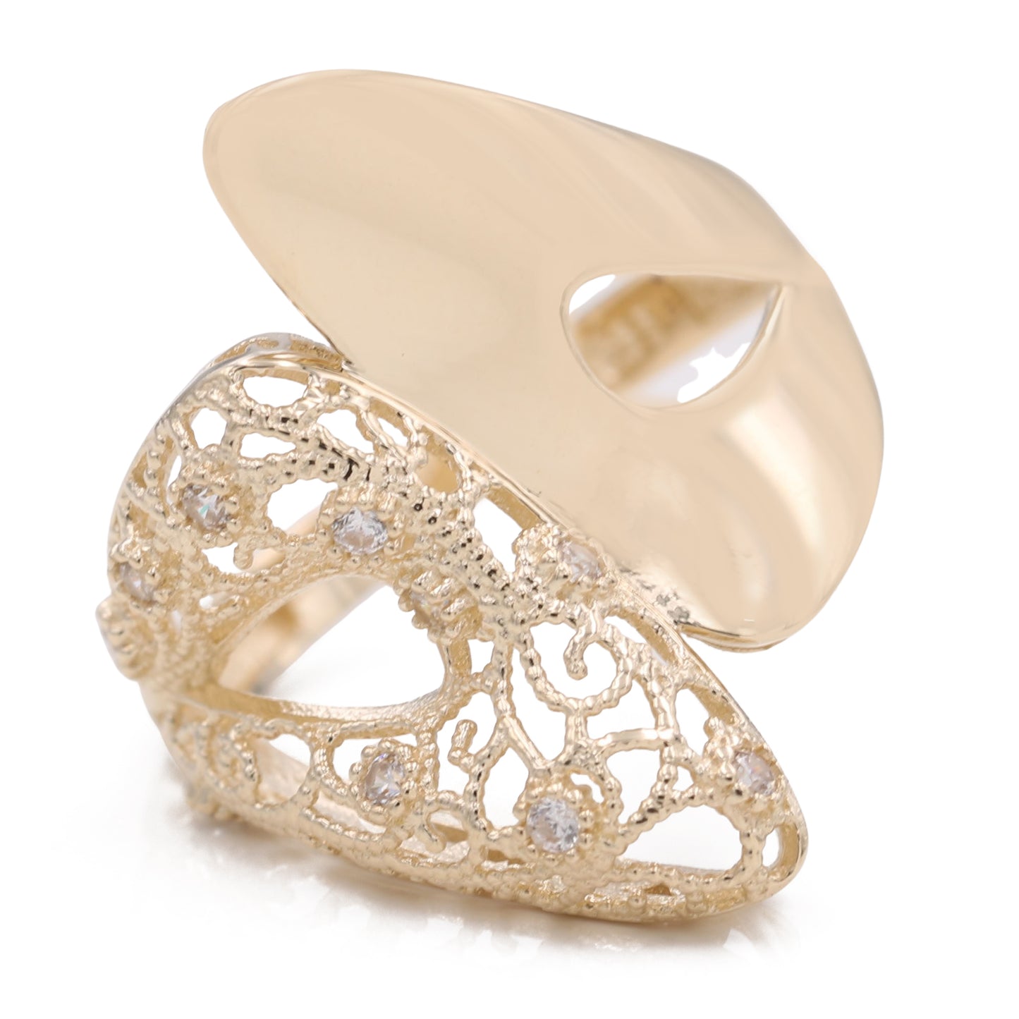 Fashion Ring with Cubic Zirconias