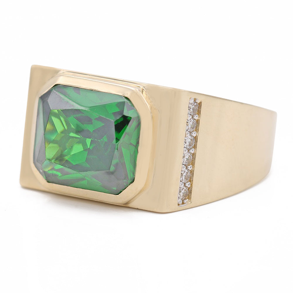 Fashion Ring with Green Center Stone