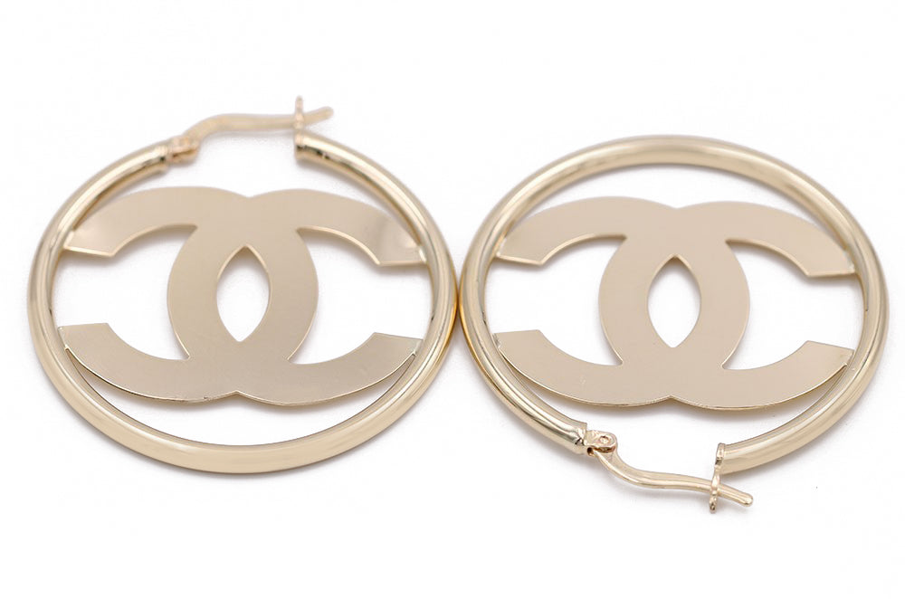 Fashion Earrings with Fashion Logo