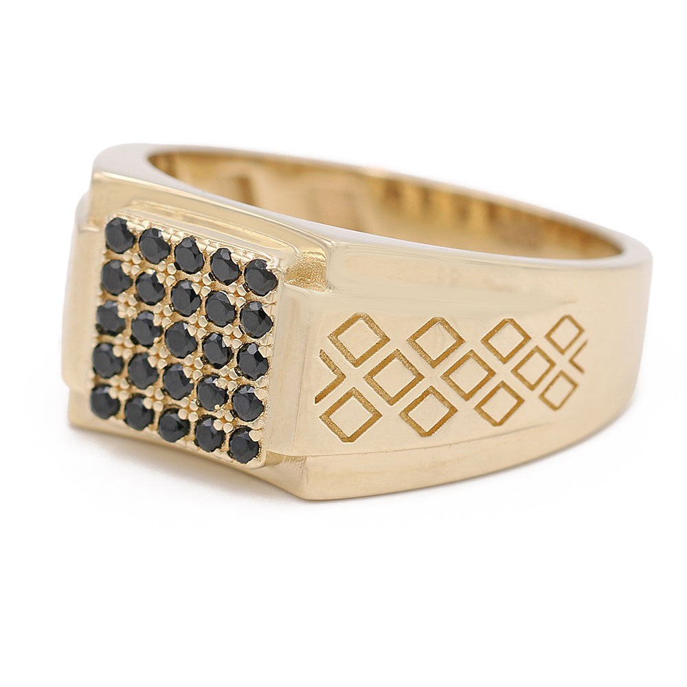 Fashion Ring with Black Stone