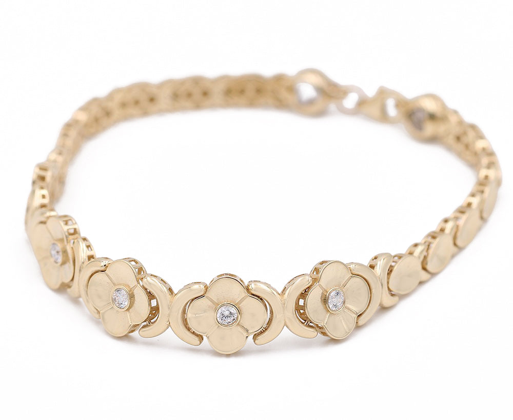 Fashion Flower Bracelet with Cubic Zirconias