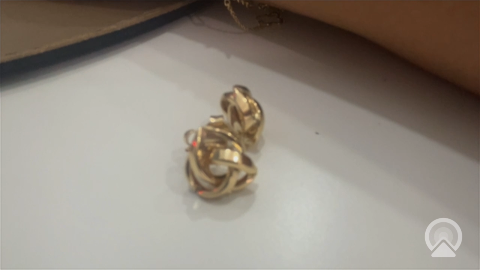 10K Yellow Gold Fashion Earrings / Weight: 2.2 GR / ORC194