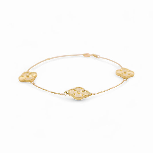 10K Yellow Gold Three Clover Women's Bracelet / Size: 7” / Weight: 3.7 GR / CQWB0CLV