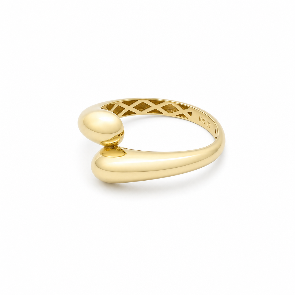 10K Yellow Gold Fashion Women's Ring / Size: 7 / Weight: 1.1 GR / P12R-112856R
