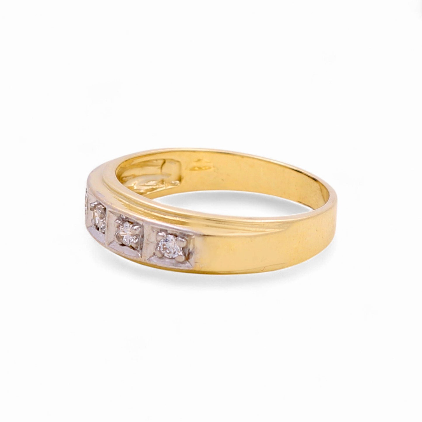 14K Yellow and White Gold Men’s Wedding Band / Stone: Cz / Size: 10 / Weight: 4.3 GR / CEEMWBTT4BS-1