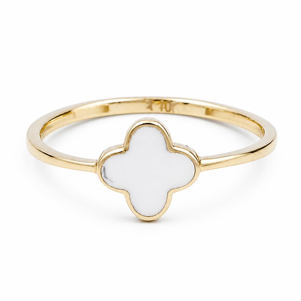 10K Yellow Gold Fashion Women's White Mini-clover Ring  / Size: 7 / Weight: 0.8 GR / DQWR0CLV-8
