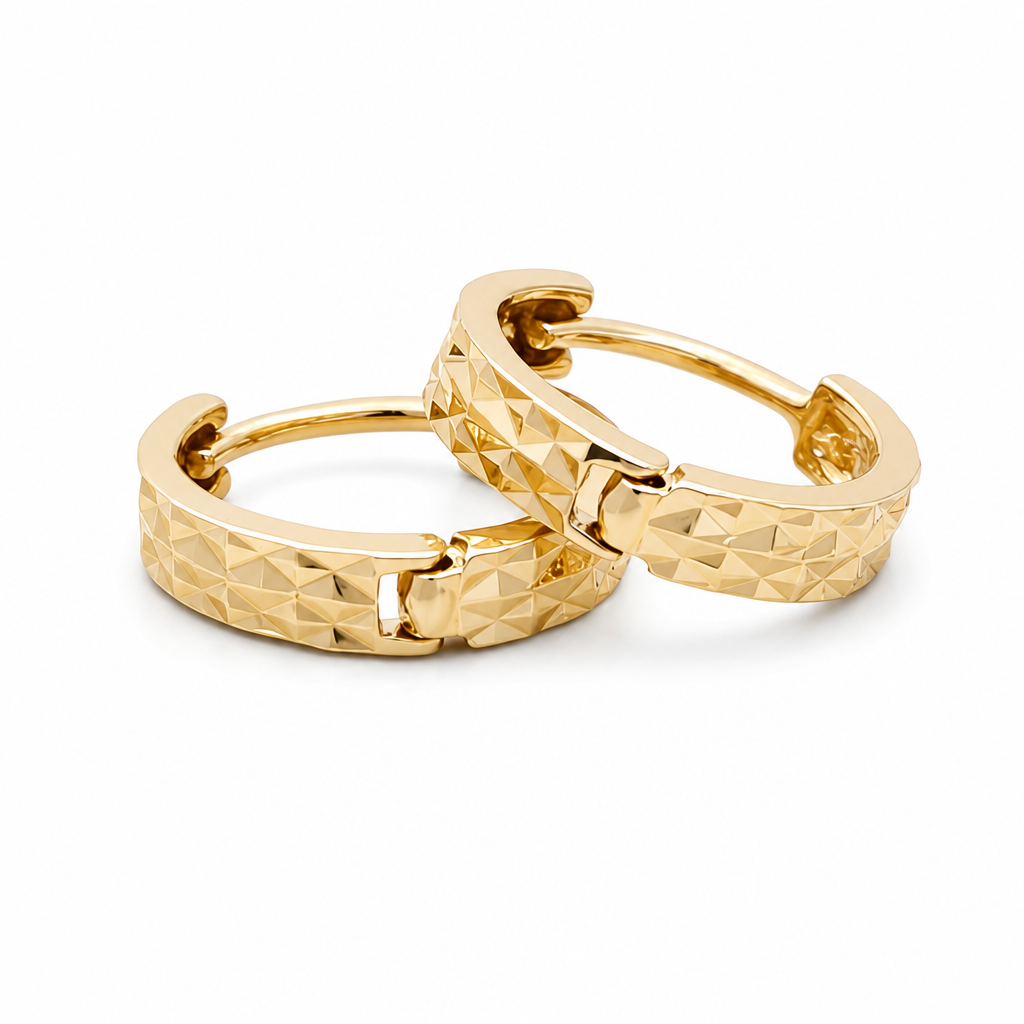 14K Yellow Gold Small Hoops Earrings with Diamond Cut / Size: Small / 1853000