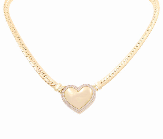 10K Yellow Gold Fashion Cuban Link Women's Necklace with Heart and Cz / Size: 17" / Weight: 24.3 GR / P10S-156