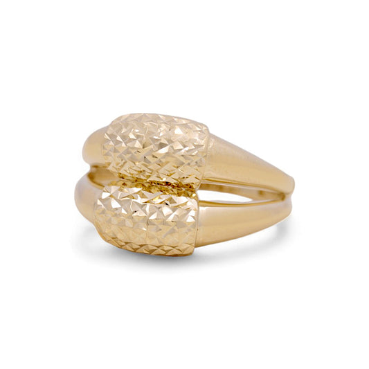 10K Yellow Gold Woman’s Diamond Cut Ring / Size:7 / Weight: 3.1GR / COWR0DC-8