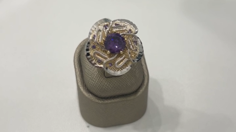 14K Yellow and White Gold Fashion Flower Women's Ring with Cz / Size: 8 / Weight: 4.7GR / DQWRTT4FL