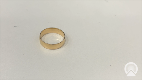 14K Yellow Gold Men’s Wedding Band / Size:9.5 /  351-60421