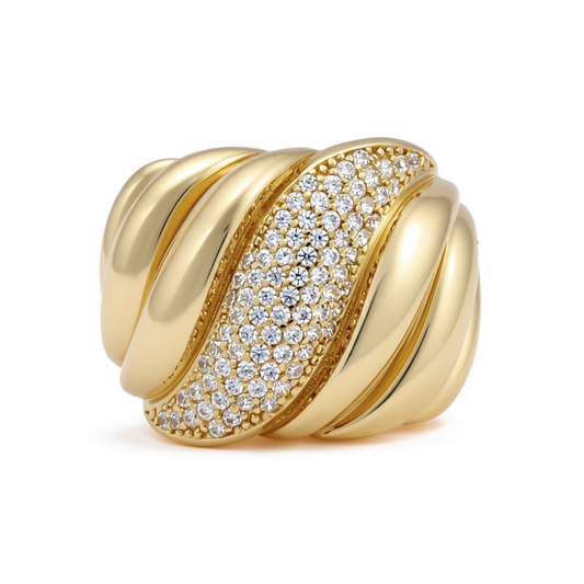 10K Yellow Gold Fashion Women's Ring with CZ / Size: 7 / Weight: 5.1 GR / P02CR-3352