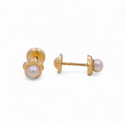 14k Yellow Gold Flower with Pearl Stud Earrings / 6-992201PNF