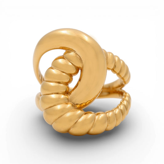 14K Yellow Gold Fashion Women's Ring / Size: 8 / Weight: 4.1 GR / Y25-295