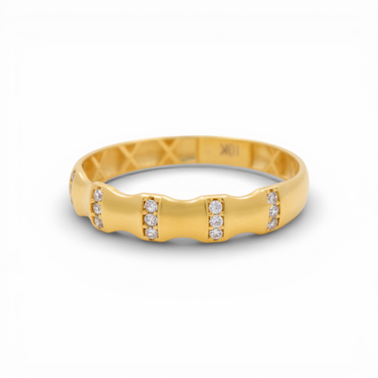 10K Yellow Gold Men’s Wedding Band / Stone: Cz / Size: 11 / Weight: 1.5 GR / CQMWB0BS-7