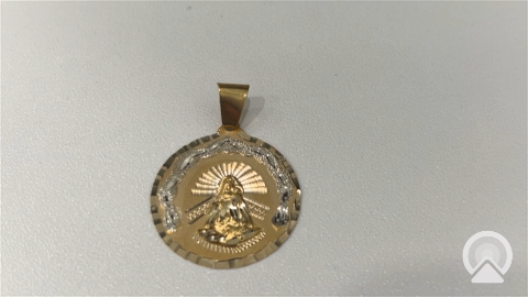 14K Yellow and White Gold Virgen de la Caridad Medal Pendant / 25.5 MM / Weight: 4gr / CUPDTT4VC