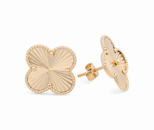 14K Yellow Gold Clover Women's Stud Earrings / Size: 12 MM / Weight 2.7GR / DOES4CLV