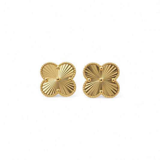 14K Yellow Gold Clover Women's Stud Earrings / Size: 17 MM / Weight: 4.9 GR / DOES4CLV