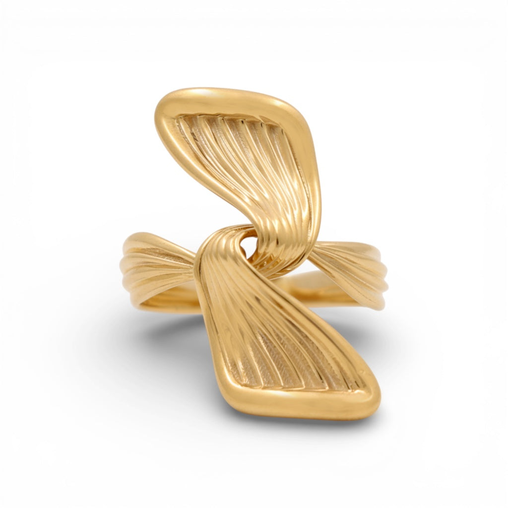 14K Yellow Gold Fashion Ribbon Women's Ring / Size: 8.5 / Weight: 3.5 GR / QR-55