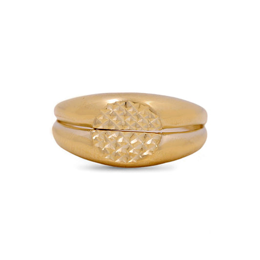 10K Yellow Gold Woman’s Diamond Cut Ring / Size:7 / Weight: 2.7 GR / COWR0DC-7