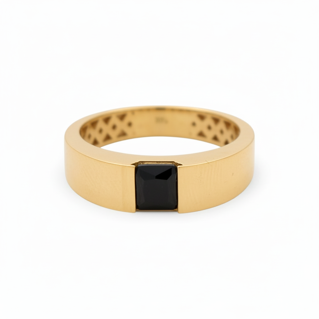 14K Yellow Gold Fashion Men's Ring with Black Stone / Size: 11 / Weight: 6.5 GR / DLBMR4FS