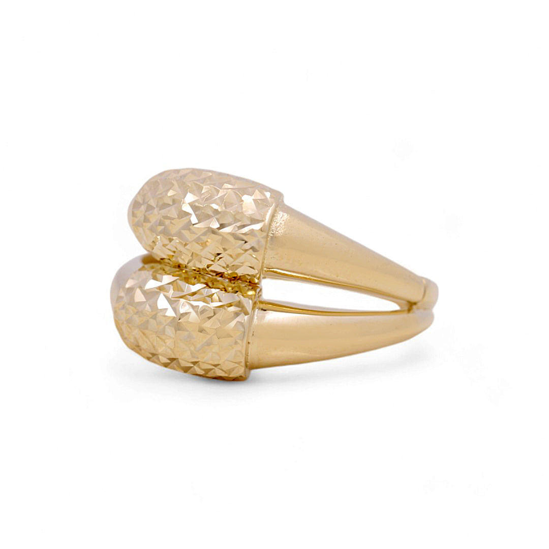 10K Yellow Gold Woman’s Diamond Cut Ring / Size:7 / Weight: 3.1GR / COWR0DC-8