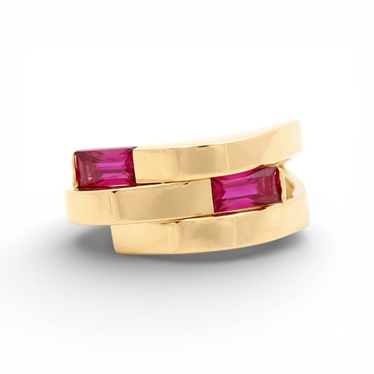 14K Yellow Gold Fashion Women's Ring with Red Cz / Size: 7 / Weight: 3.2 GR / QR-51