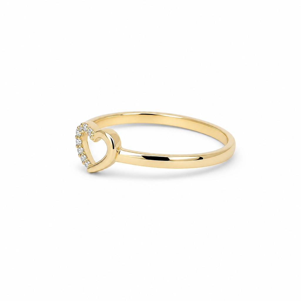 14K Yellow Gold Heart Women's Ring With Cz / Size: 8 / Weight: 1.1 GR / DQWR4HR-21
