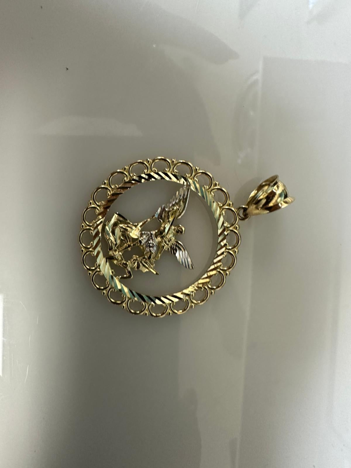 Yellow Gold 14k Medal Angel Weight 5.8GR