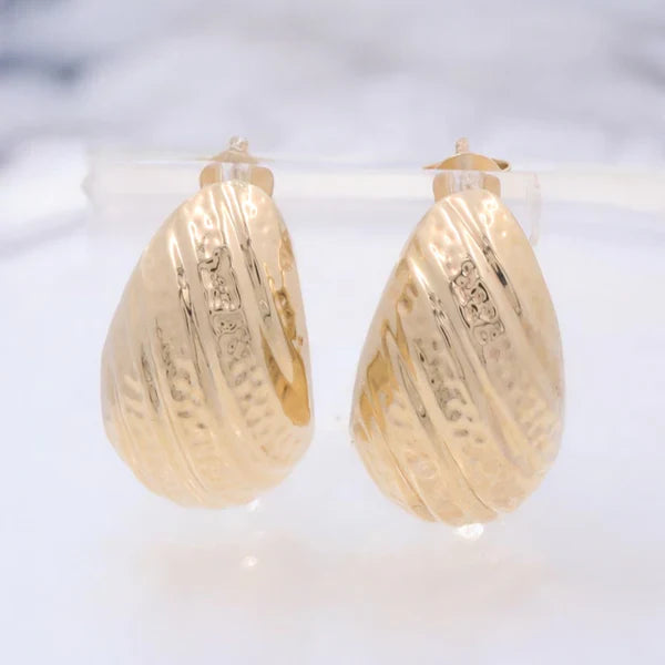 Earrings COES4FS-8 14k C Weight 3.1gr  Fashion Stud Earrings