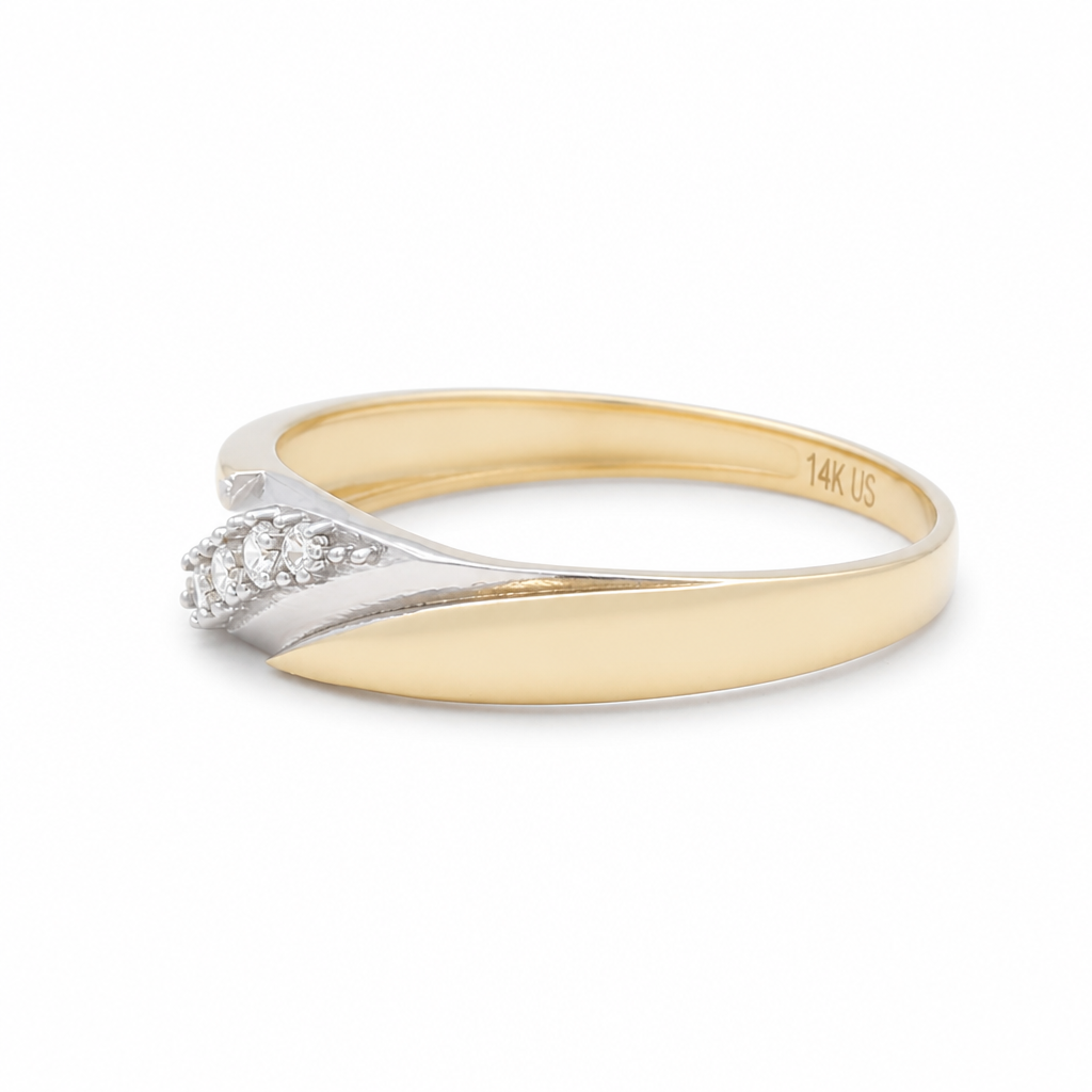 14K Yellow and White Gold Men's Wedding Band / Stone: Cz / Size: 10 / Weight: 1.9 GR / KEEMWBTT4BS-15