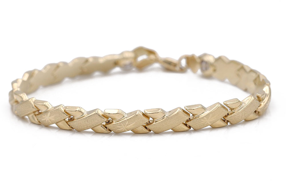 14K Yellow Gold Fashion Hugs and Kisses Bracelet