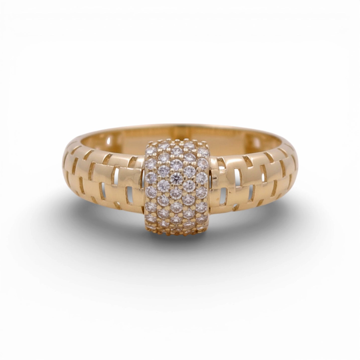 14K Yellow Gold Fashion Women's Ring with Cz / Size: 8 / Weight: 2.3 GR / Y24-716